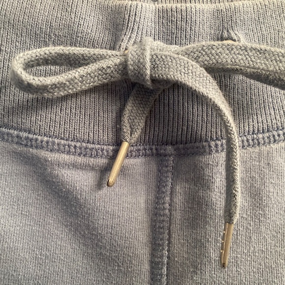 Lucky Brand Knit Wear - women’s 3/4 distressed vintage- floral bird print - Med - Picture 3 of 8